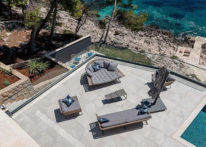 Korcula Grandeur 5 Bedrooms Stunning Waterfront Setting Sea Access 普瑞兹巴