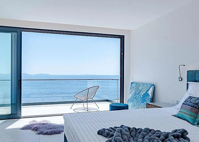 Korcula Grandeur 5 Bedrooms Stunning Waterfront Setting Sea Access * 普瑞兹巴