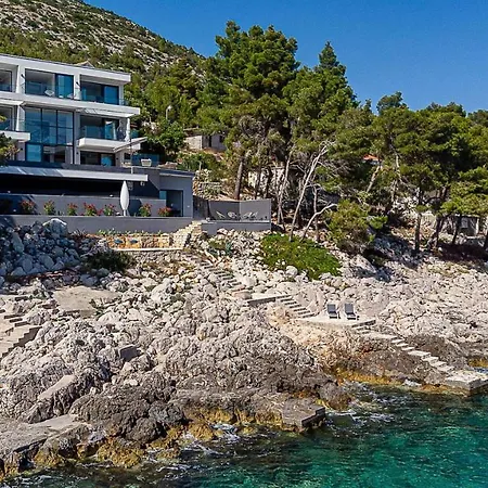 Korcula Grandeur 5 Bedrooms Stunning Waterfront Setting Direct Sea Access Villa *