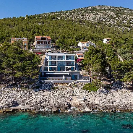 Korcula Grandeur 5 Bedrooms Stunning Waterfront Setting Sea Access Prizba