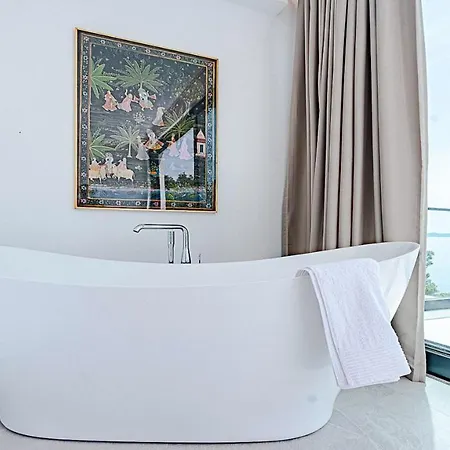 Villa Korcula Grandeur 5 Bedrooms Stunning Waterfront Setting Sea Access Prizba