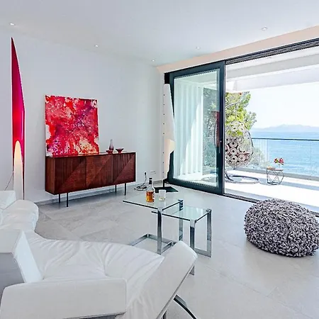 Korcula Grandeur 5 Bedrooms Stunning Waterfront Setting Sea Access Villa