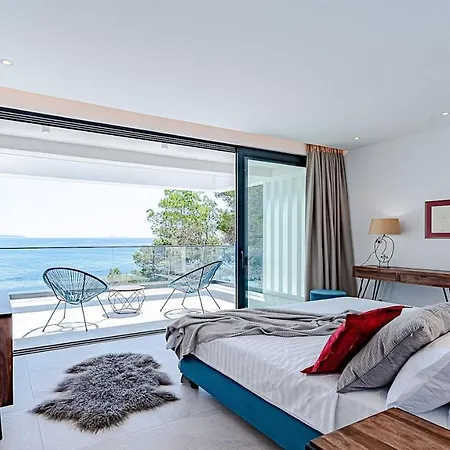 Korcula Grandeur 5 Bedrooms Stunning Waterfront Setting Sea Access Villa Prizba