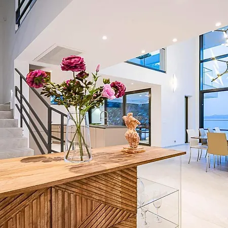 Korcula Grandeur 5 Bedrooms Stunning Waterfront Setting Sea Access