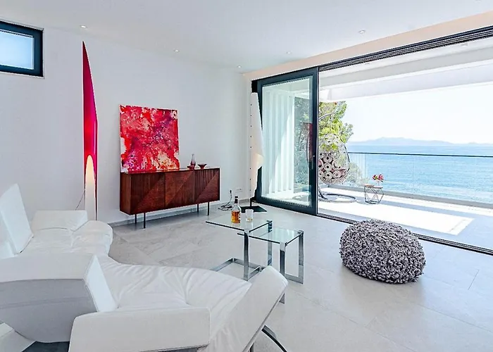 Korcula Grandeur 5 Bedrooms Stunning Waterfront Setting Sea Access Villa