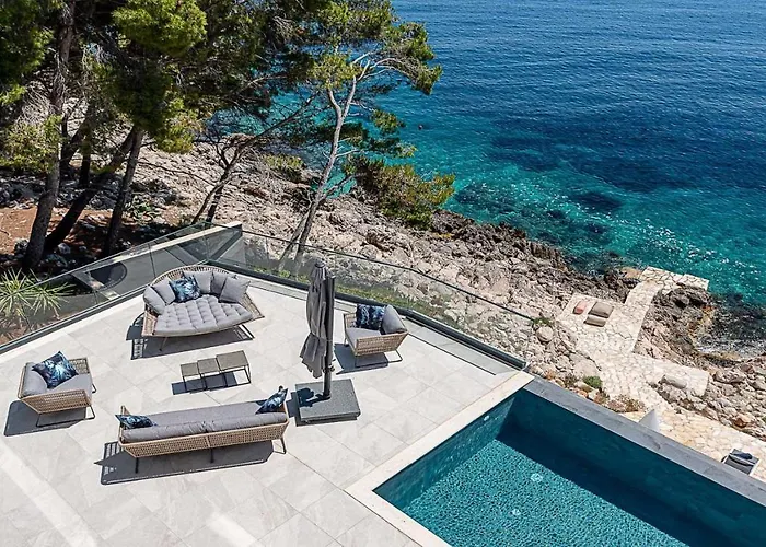 Korcula Grandeur 5 Bedrooms Stunning Waterfront Setting Sea Access